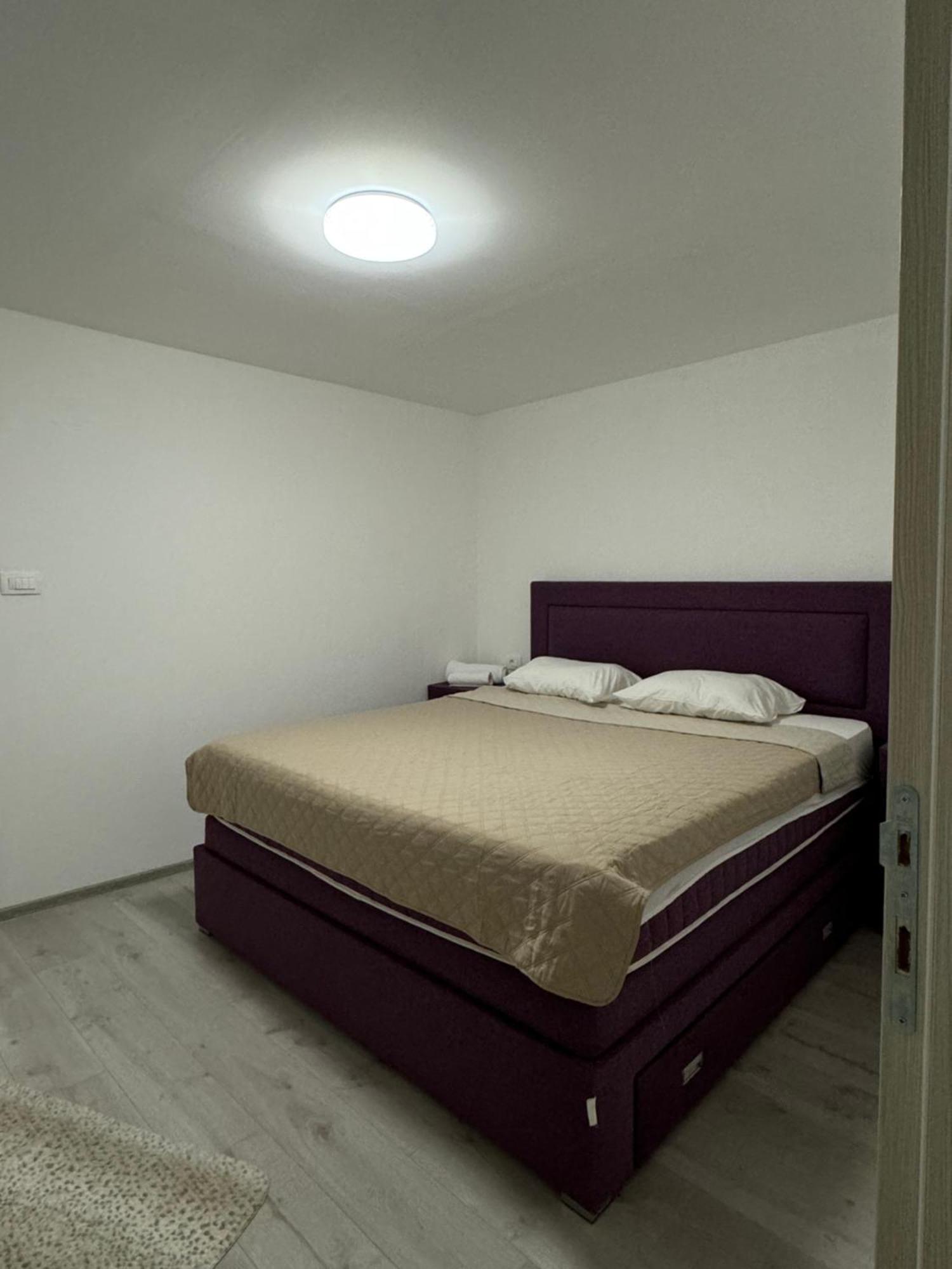 Apartment Airport Dd Mitrovici  Luaran gambar